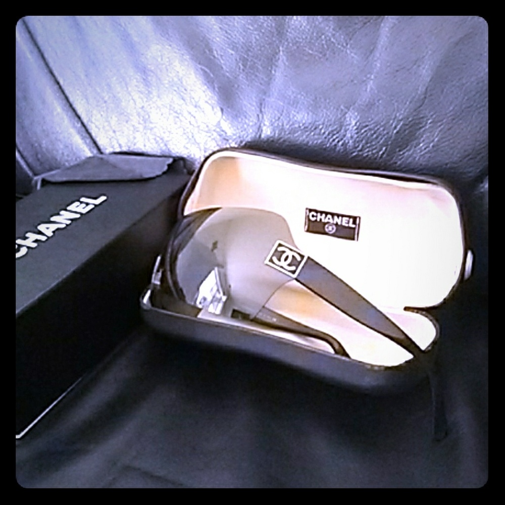 Authentic CHANEL Sunglasses
